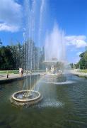 Zaporizhzhia. Fountain in Oak park and rainbow, Zaporizhzhia Region, Cities 