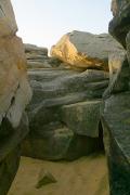 Terpinnia. Narrow gap between sandstone blocks, Zaporizhzhia Region, Geological sightseeing 