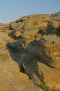 Терпенье. В песчаниках заметна слоистость, Запорожская область, Геологические достопримечательности 