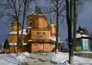 Vorokhta. Christmas Church with a well, Ivano-Frankivsk Region, Churches 