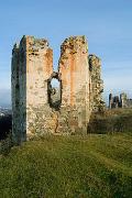 Pniv. Ruins of the western tower of the Pniv castle, Ivano-Frankivsk Region, Fortesses & Castles 