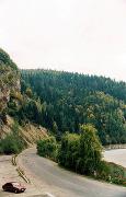 Tyudiv. Highway Putyla - Vizhnitsa on the bank of Cheremosh, Ivano-Frankivsk Region, Roads 