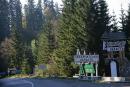 Yablunytskyi pass. Signs Transcarpathian region, Ivano-Frankivsk Region, Roads 